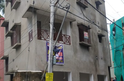 Behala Rabindranagar,Mahendra Banerjee Road,870sqft,2BHK (pm)