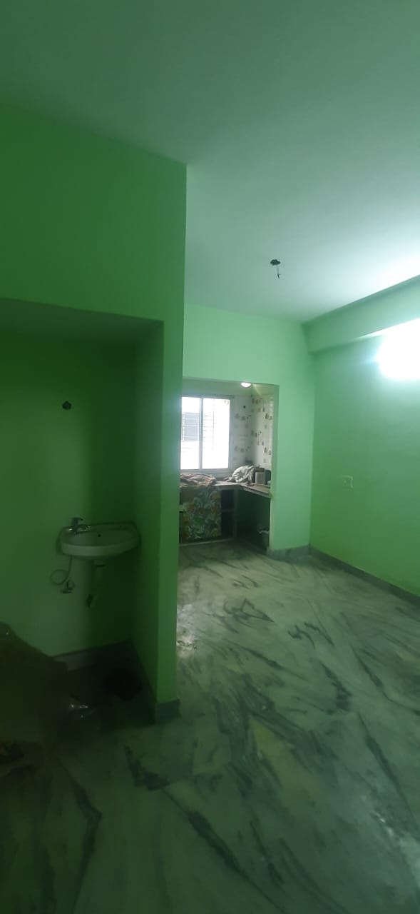 Behala Chowrasta East,Madanmohan tala,Vishnu Apartment,500sqft,1BHK (PA1)