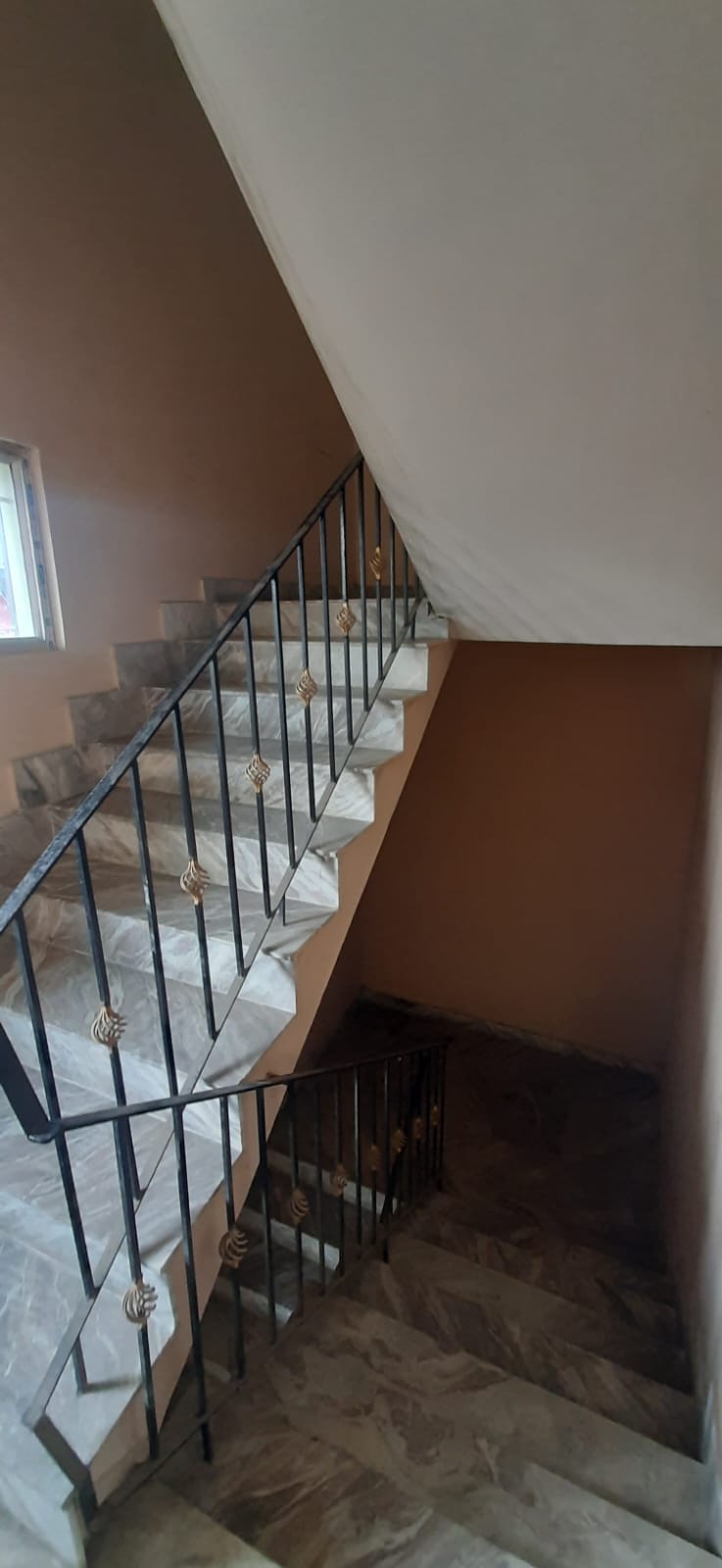 Behala West,Brahma Samaj Road,1150sqft,2BHK (office)