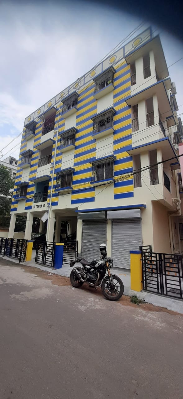 Behala Ramnarayan Pally,Malir Math,T.S.Tower Apartment,1020sqft,3BHK (PA108)