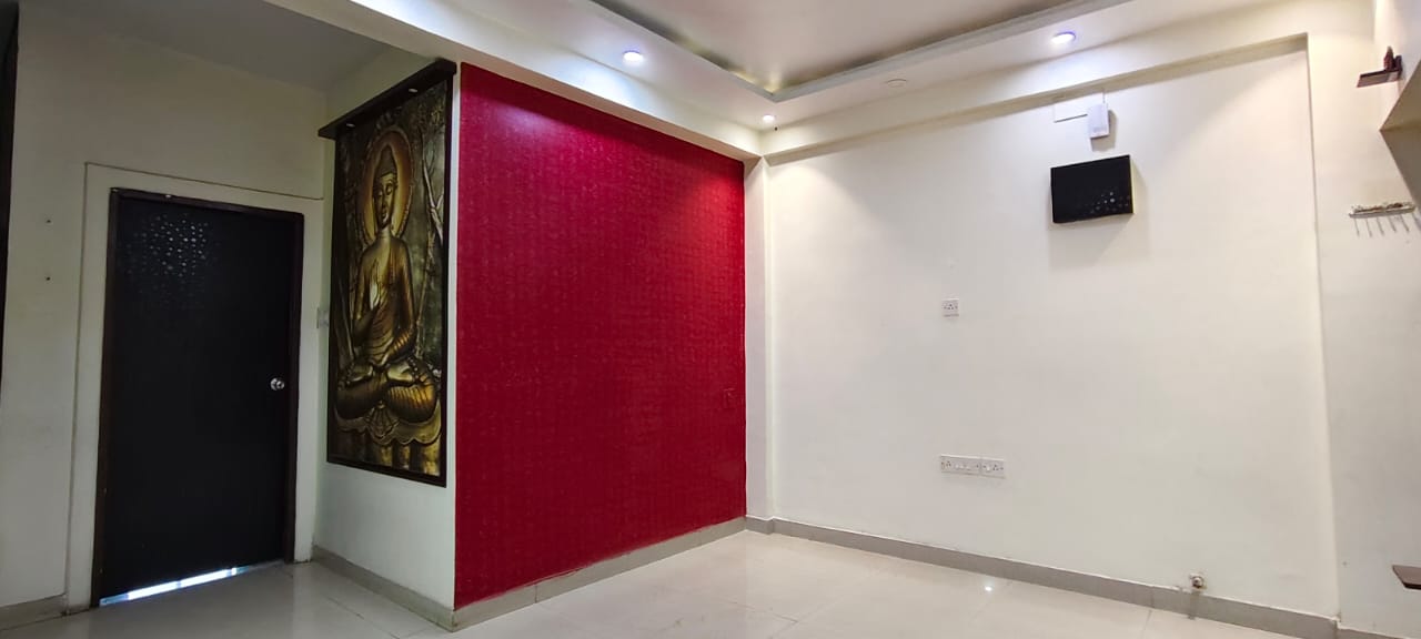 Behala Sarsuna Debinagar,Bagpota Road,Merlin Trinoyoni,1109sqft,3BHK Rent (OA417)