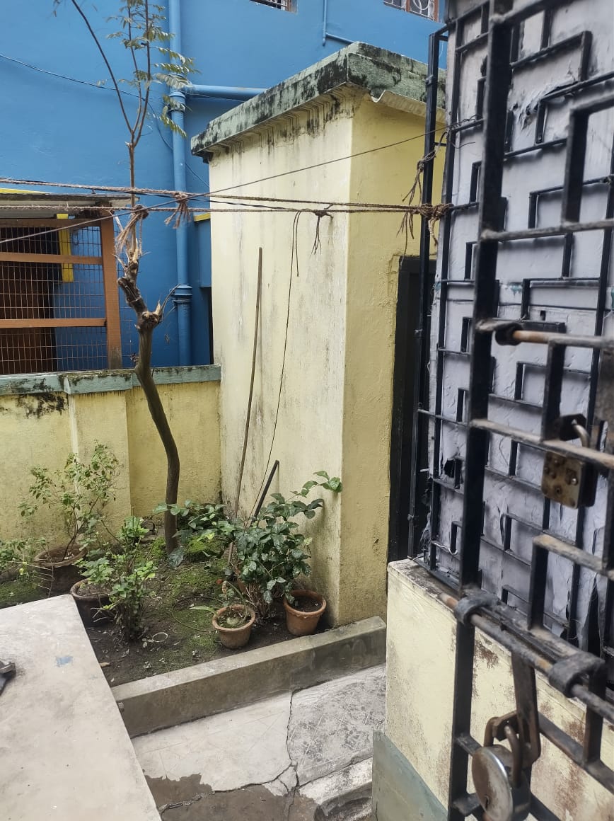 Behala West,Rajendra Banerjee Road,Independent Gr Floor (OA409)