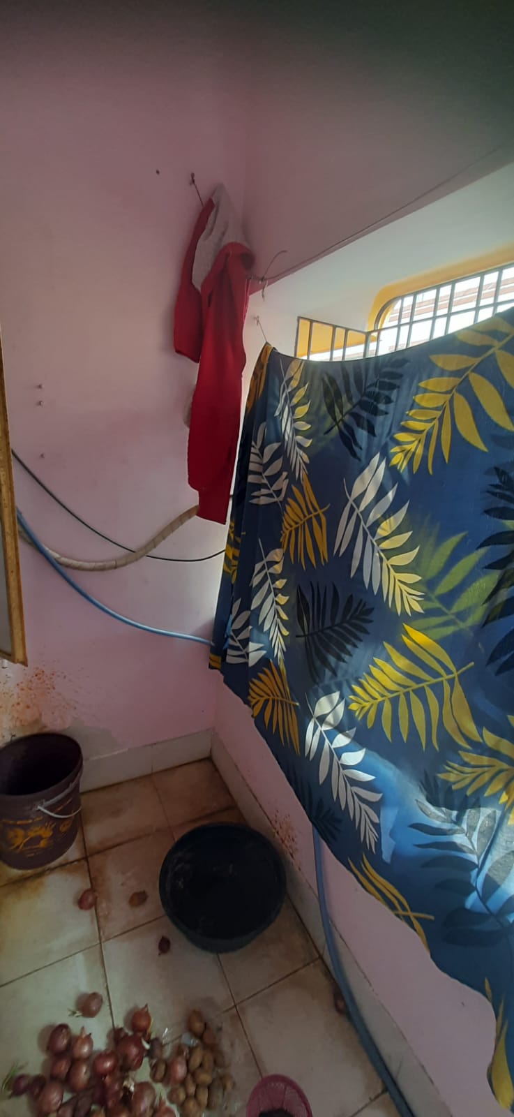 Tollygunge Dharapara,800sqft,2BHK PG (OA429)