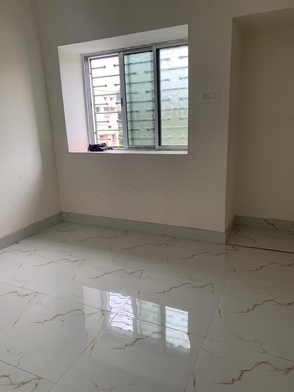 Netaji Sadak,Rio Vista Apartment,825sqft,2BHK (OA500)