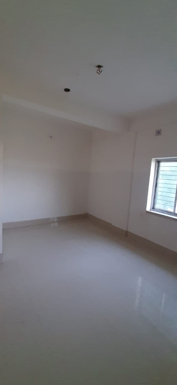 Thakurpukur Prantik,Gas Godown Road,1600sqft,3BHK (OA359)