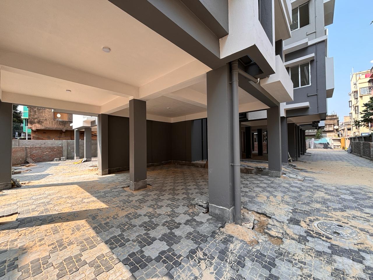 Behala Bakshibagan,Essquare Parnasree,769sqft,1BHK (PA321)