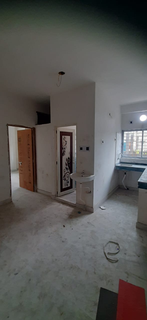 Behala B.G.Press,May Road,730sqft,2BHK (PA108)
