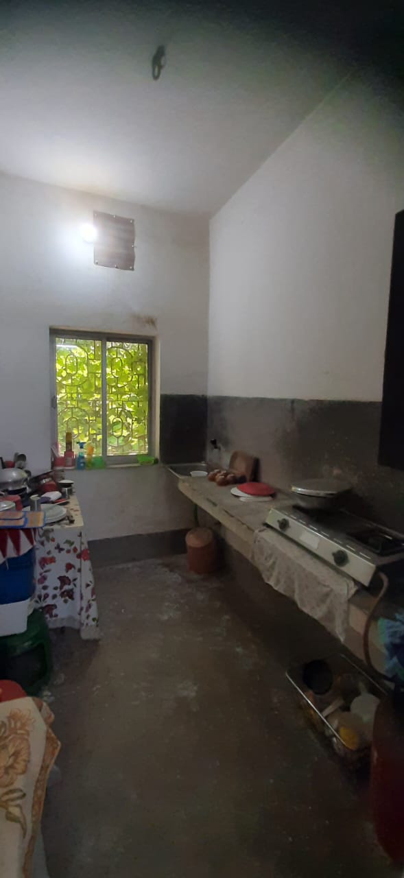 Hanspukur,S24Pgs District,1 storey House (OA404)