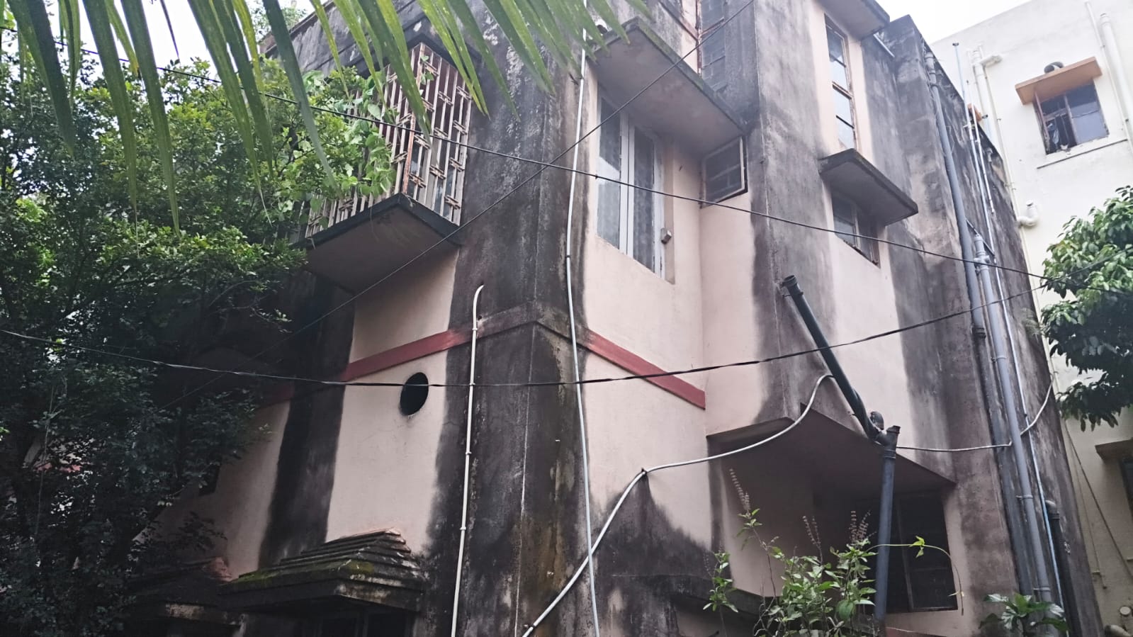 Behala Sarsuna Ghosh Para,Jadav Ghosh Road,2Storey House (PA146)