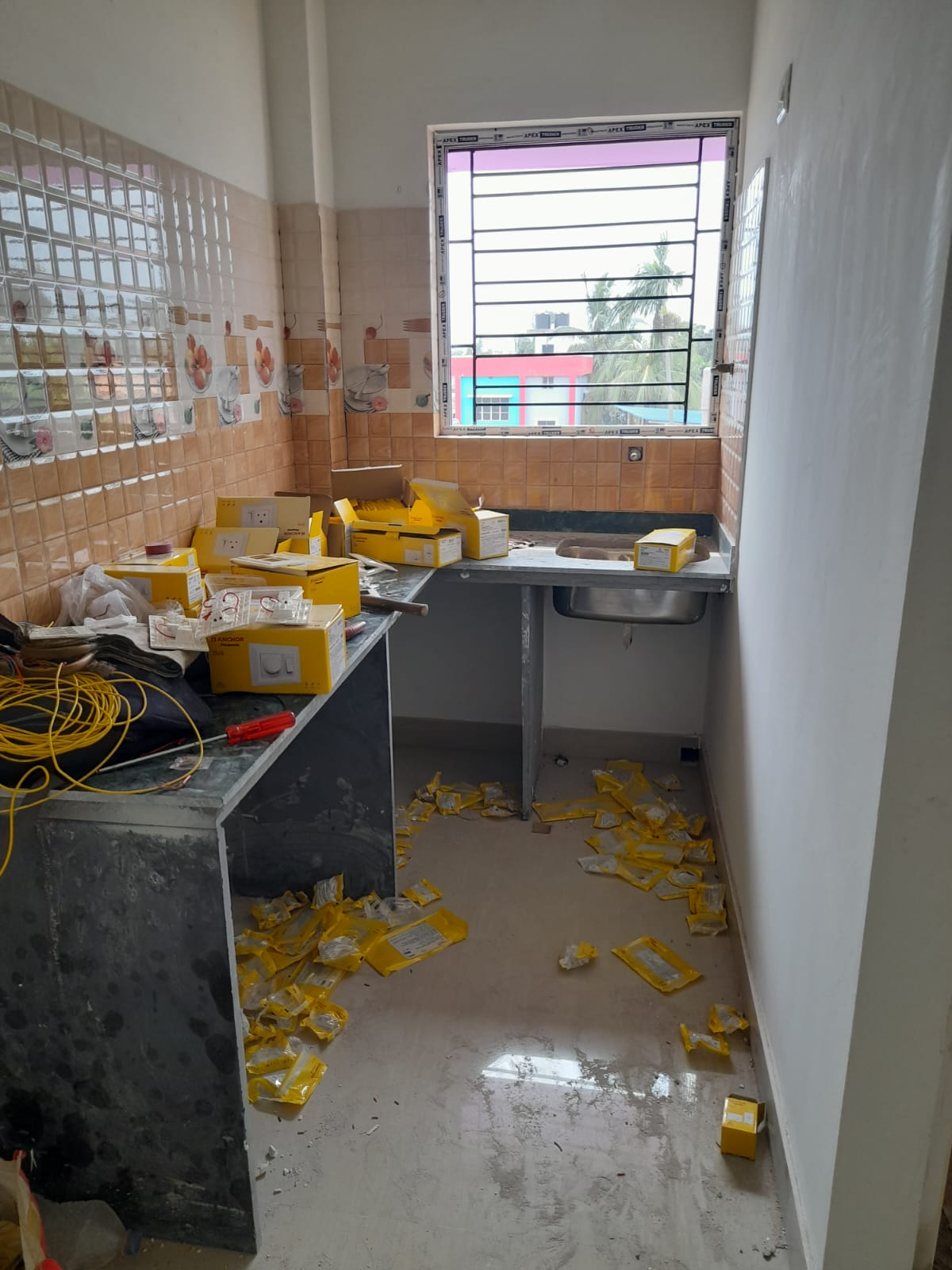 Sakuntala Park,12ft Road,450sqft,1BHK (OA218)