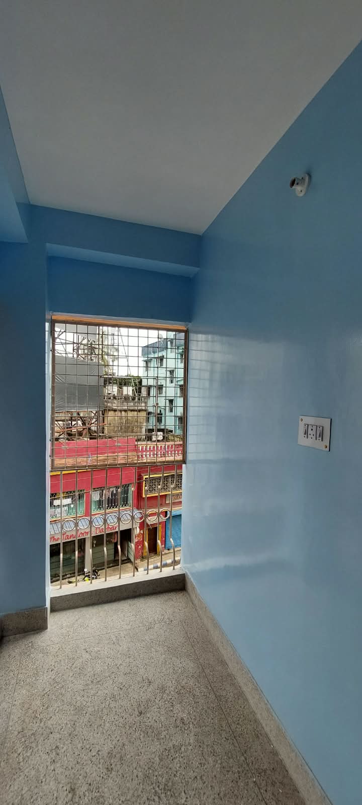 Behala East 14no, James Long Sarani, Krishna Apartment,850sqft,2BHK Rent (OA497)