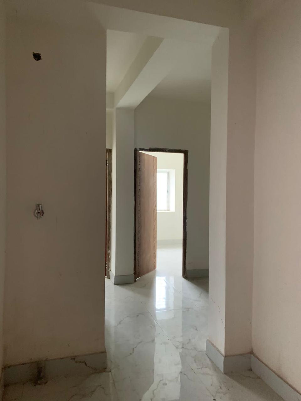 Netaji Sadak,Rio Vista Apartment,825sqft,2BHK (OA500)