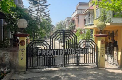 Thakurpukur Kalitala,Prantik Housing Society,2storey House (BA204)