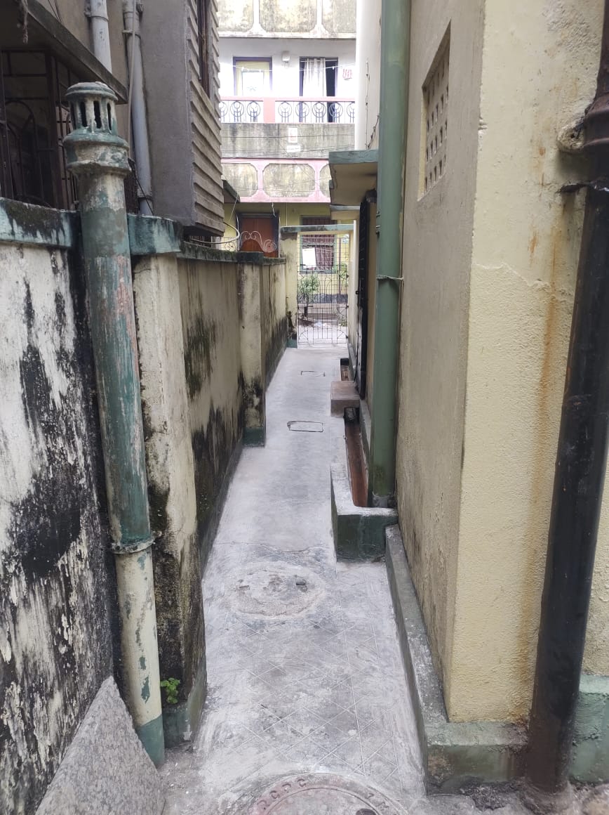 Behala West,Rajendra Banerjee Road,Independent Gr Floor (OA409)