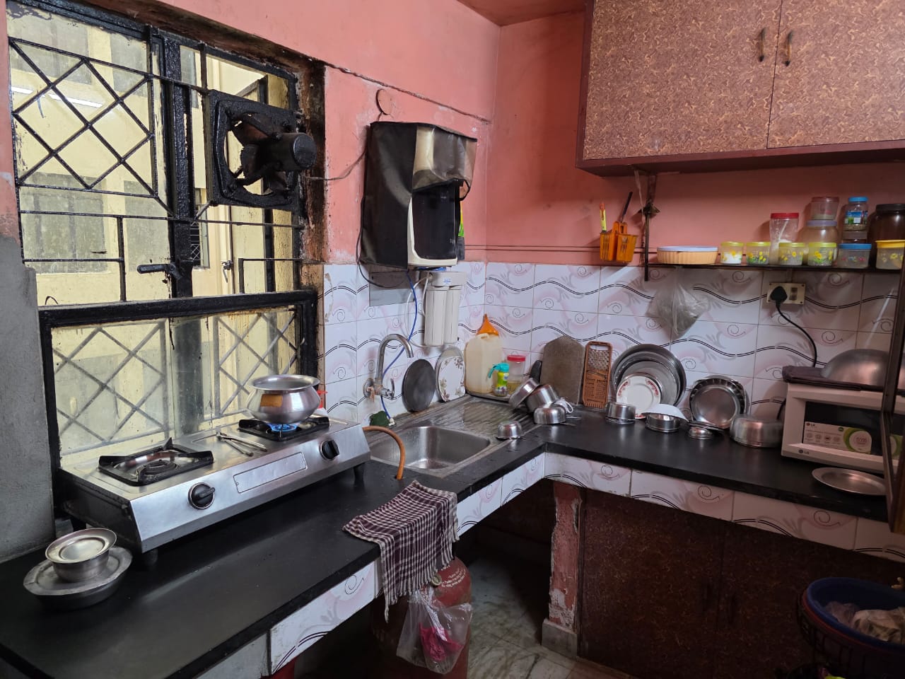 Behala Silpara,on James Long Sarani,Surya Tower,800sqft,2BHK (OA416)