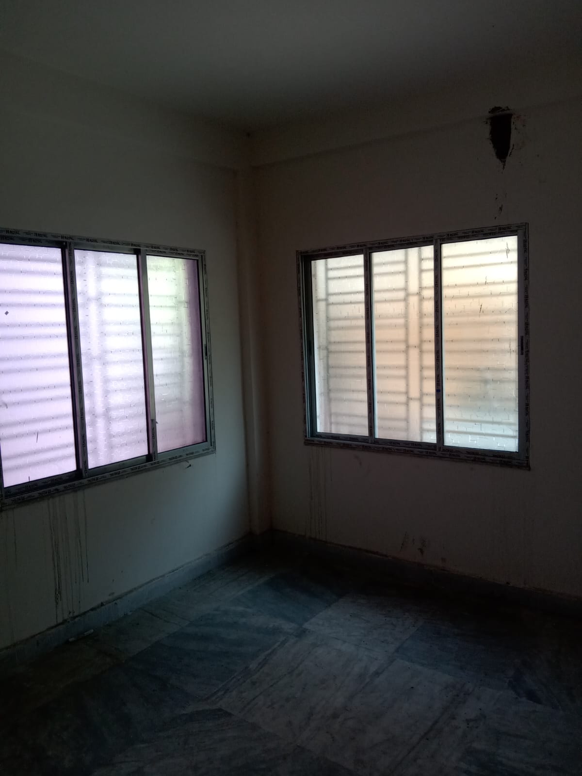 Behala Rabindranagar 4no,650sqft,2BHK (BA117)