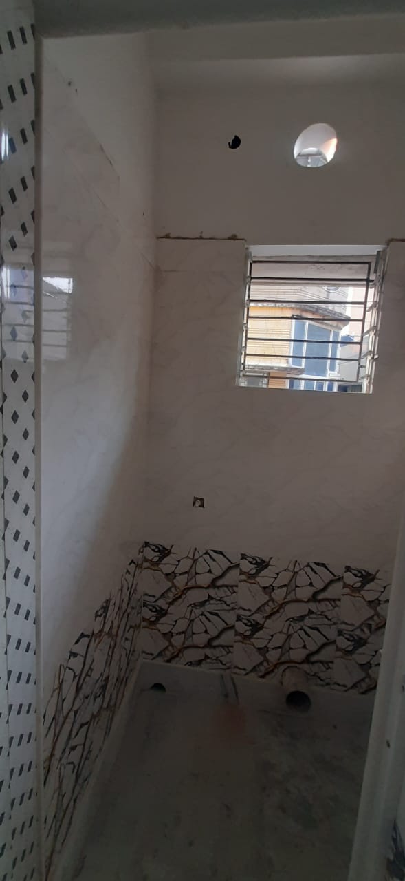 Haridevpur,M.G.Road,700sqft,2BHK (PA490)