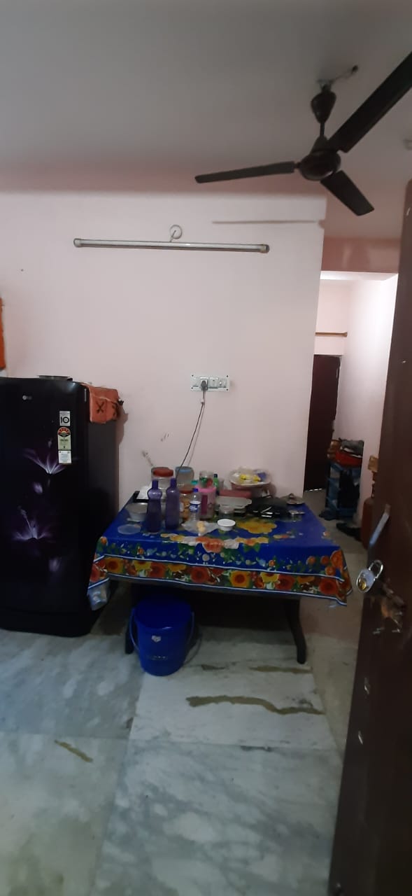 Thakurpukur Kadamtala,Bhattacharjee Para Road,450sqft,1BHK (Office)
