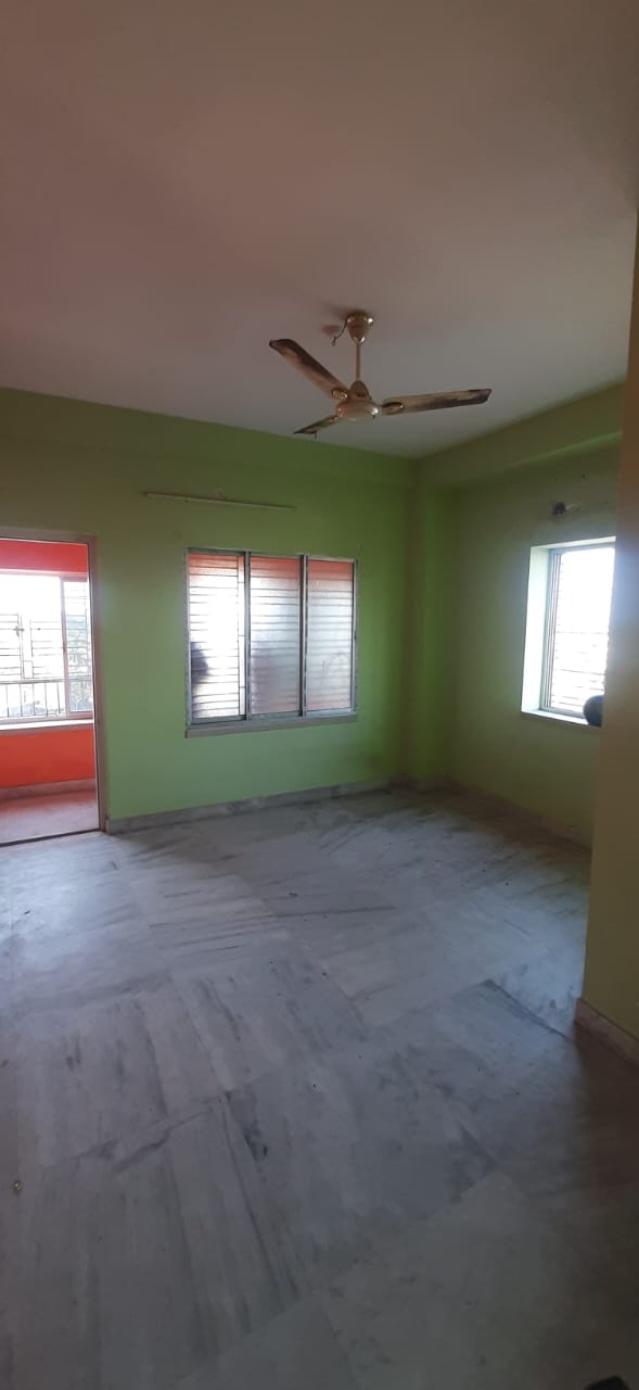 Thakurpukur Kalitala,M.G.Road,950sqft,2BHK (OA371)