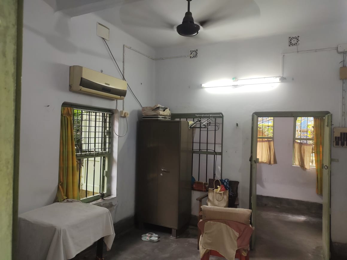 Behala West,Rajendra Banerjee Road,Independent Gr Floor (OA409)