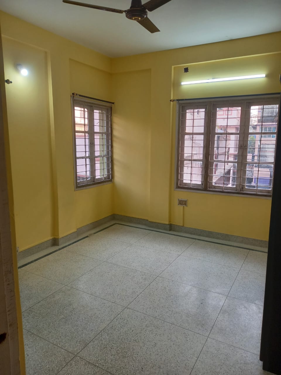 Lake Gardens,Deodhar Rahaman Road,1500sqft,3BHK Rent (OA426)