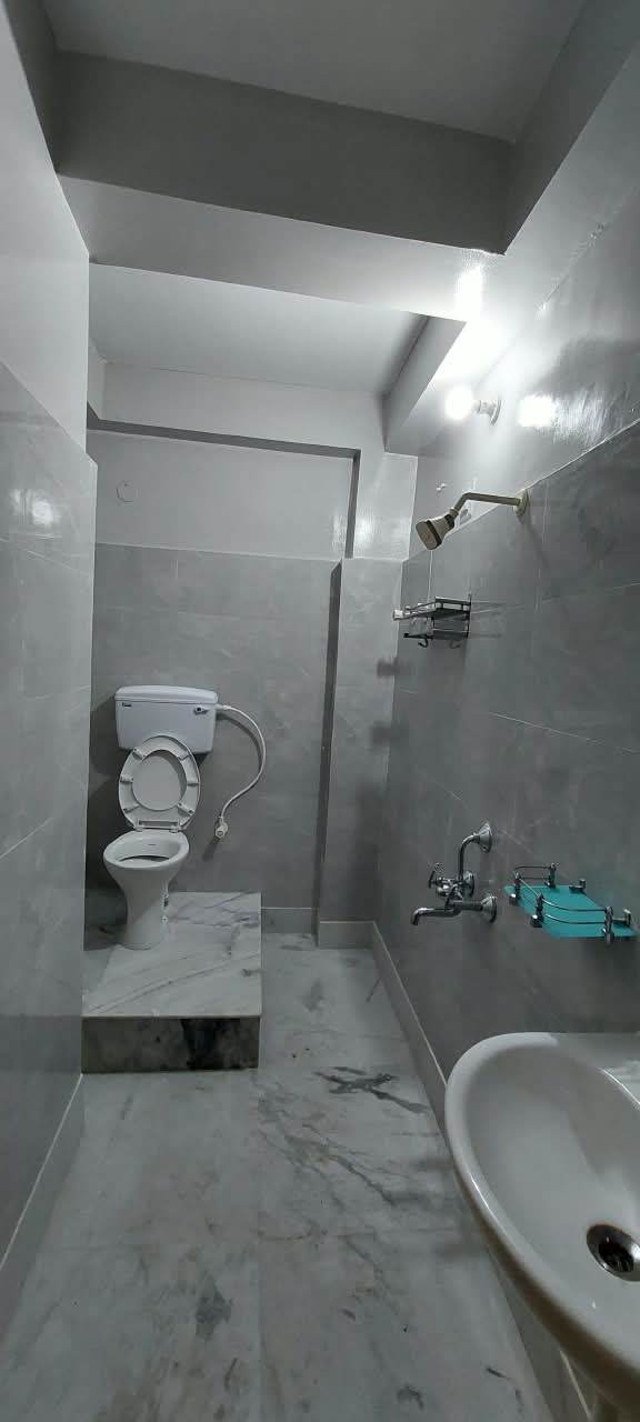 Behala East 14no, James Long Sarani, Krishna Apartment,850sqft,2BHK Rent (OA497)