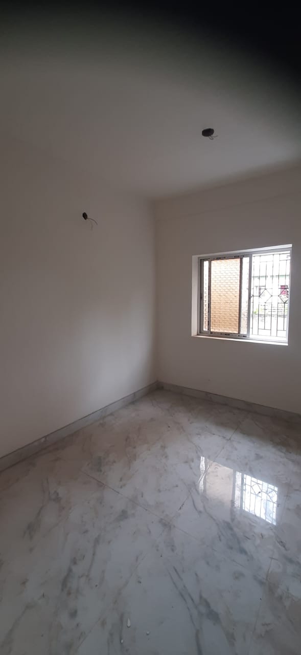 Behala Ramnarayan Pally,Malir Math,T.S.Tower Apartment,1020sqft,3BHK (PA108)
