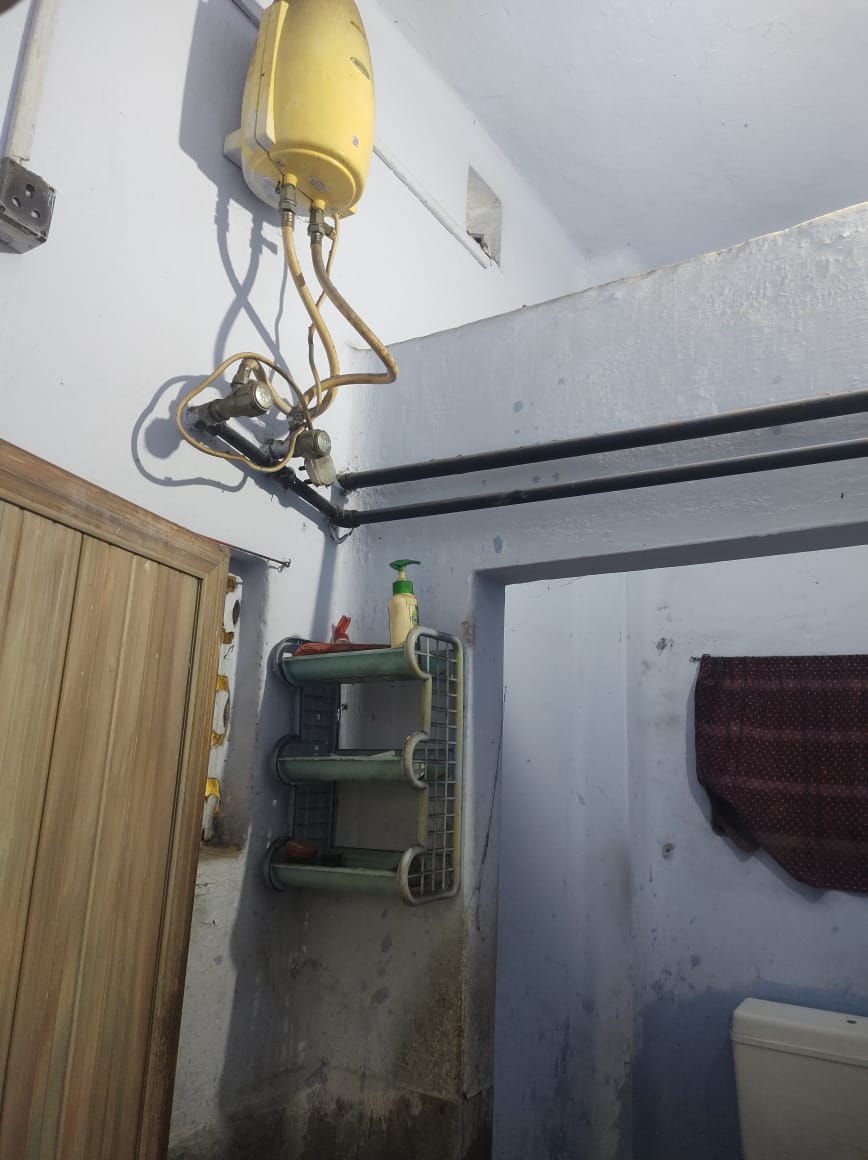 Behala West,Rajendra Banerjee Road,Independent Gr Floor (OA409)