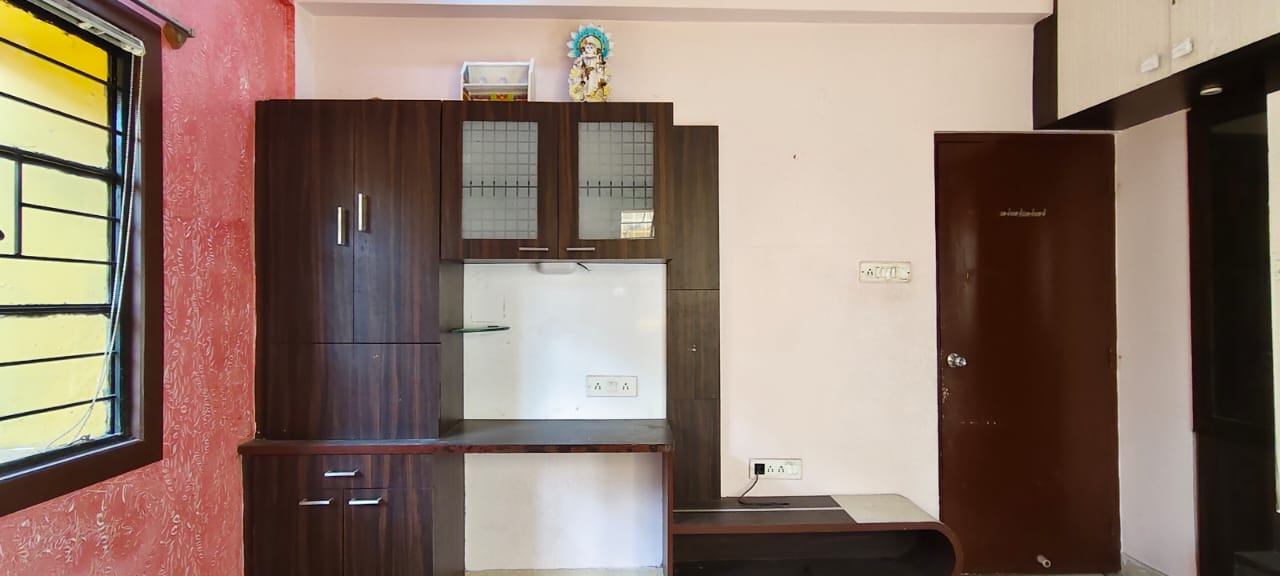 Behala Sarsuna Debinagar,Bagpota Road,Merlin Trinoyoni,1109sqft,3BHK Rent (OA417)