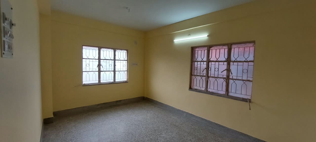 Behala East 14no, James Long Sarani, Krishna Apartment,850sqft,2BHK Rent (OA497)
