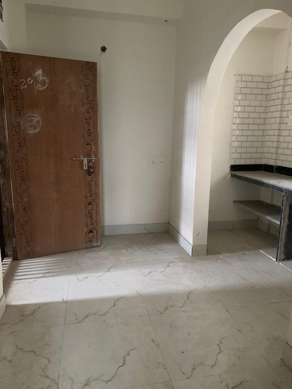 Netaji Sadak,Rio Vista Apartment,825sqft,2BHK (OA500)