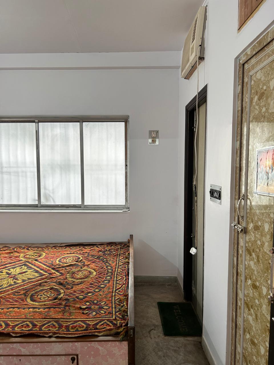 Behala Gholsapur,Binoba Bhava Road,Swarup Apartment,1100sqft,3BHK (OA449)