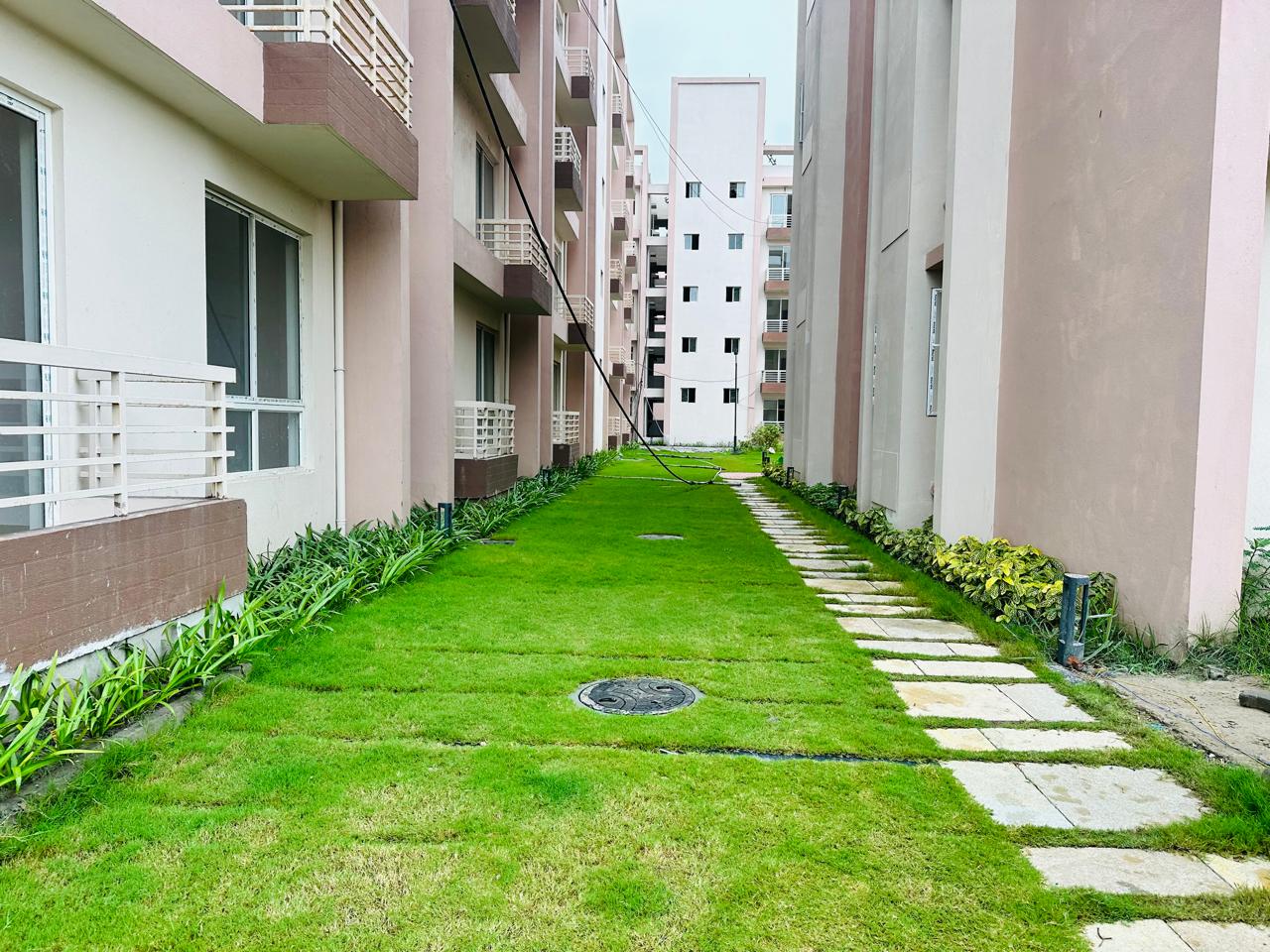 Bhasa,South 24pgs District, Swayam City Complex,1050sqft,3BHK (OA455)