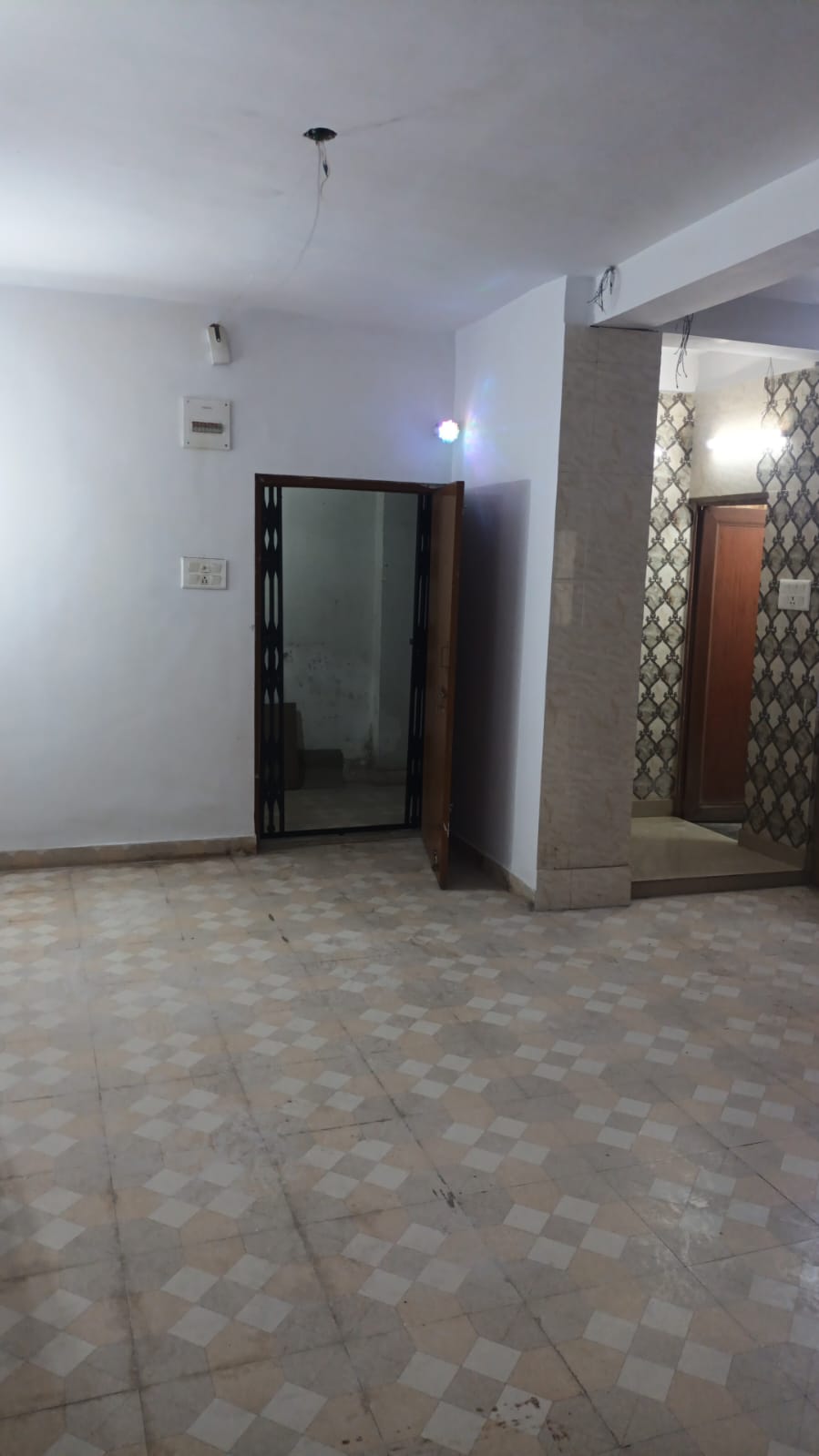 Thakurpukur 3A, James Long Sarani, 1085sqft,2BHK (OA466)