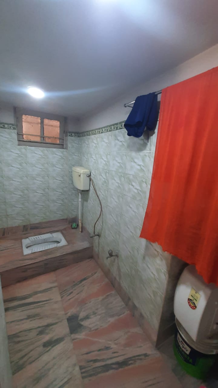 Purba Barisha,Ishan Ghosh Road,2.5stored House (OA452)