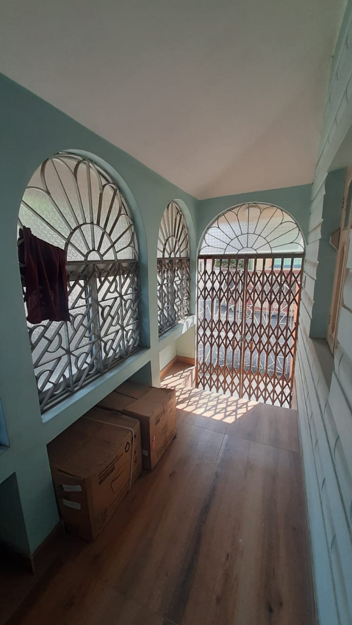 Purba Barisha,Ishan Ghosh Road,2.5stored House (OA452)