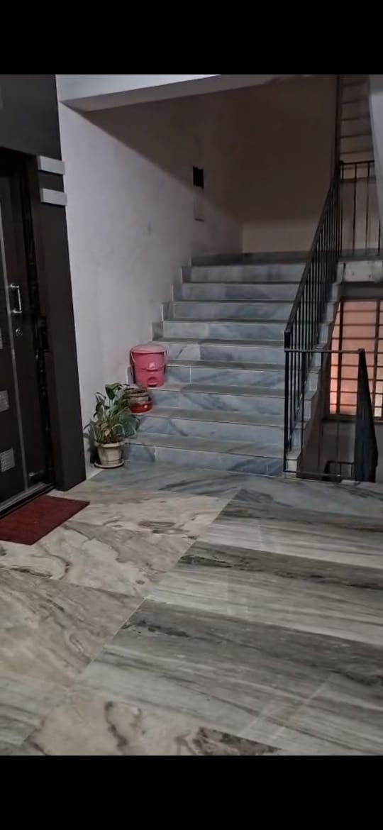 Behala Manton,James Long Sarani,Gitanjali Apartment,850sqft,2BHK (OA476)
