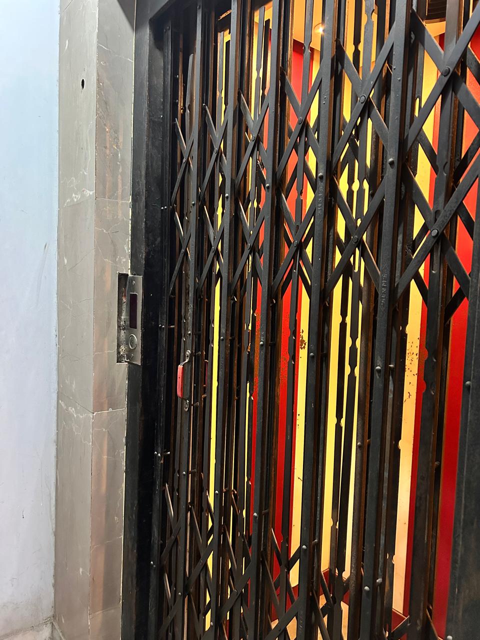 Behala Gholsapur,Binoba Bhava Road,Swarup Apartment,1100sqft,3BHK (OA449)