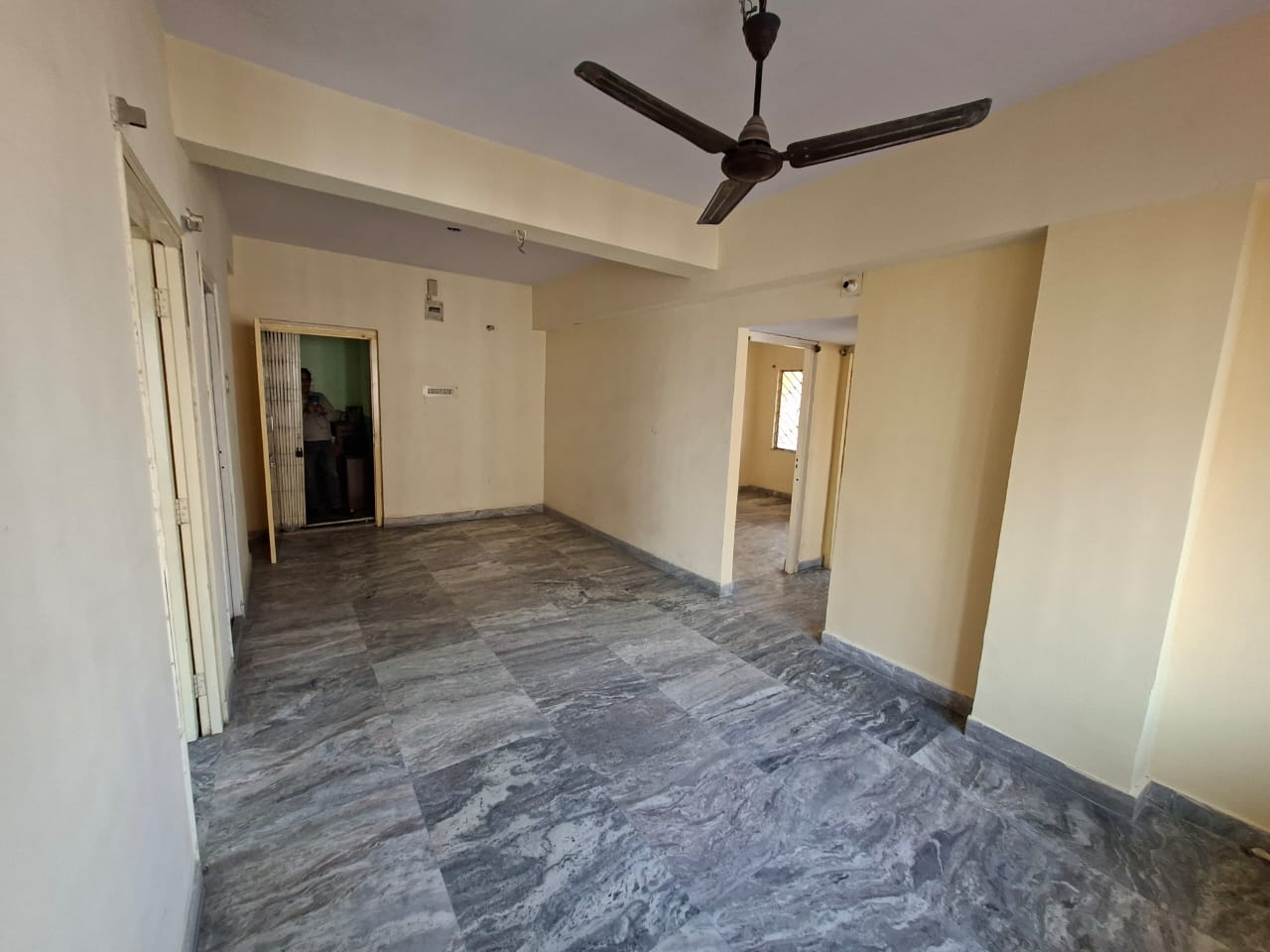 Tollygunge Muchipara,Raja Rammohan Roy Road,Gitanjali Apartment,1250sqft,3BHK (OA270)