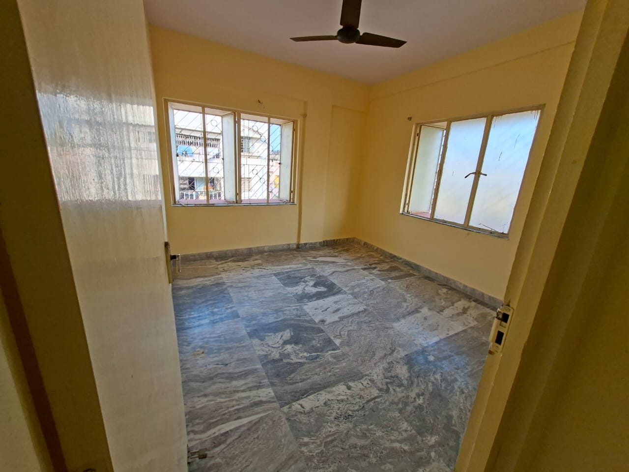 Tollygunge Muchipara,Raja Rammohan Roy Road,Gitanjali Apartment,1250sqft,3BHK (OA270)