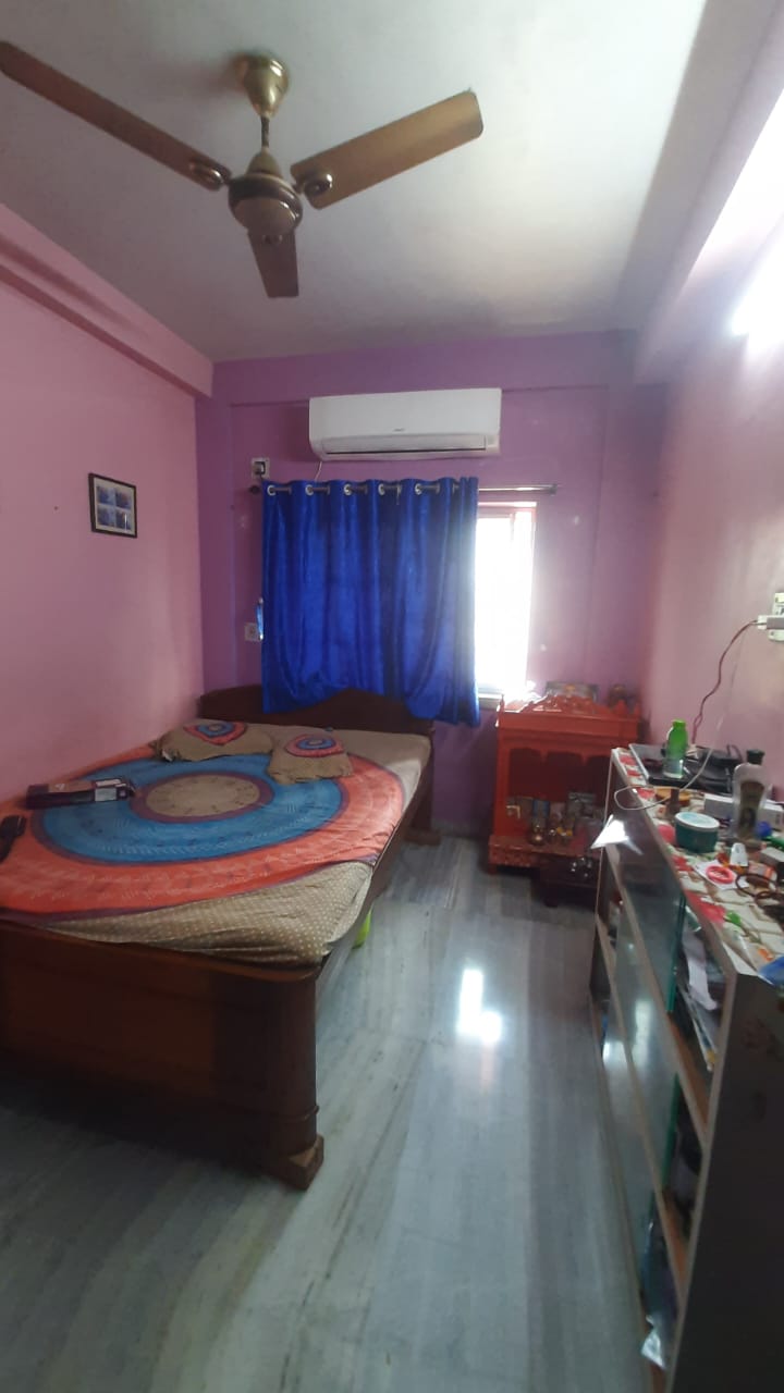 Behala B.G.Press,Jayrampur Jala Road,940sqft,3BHK(PA146)