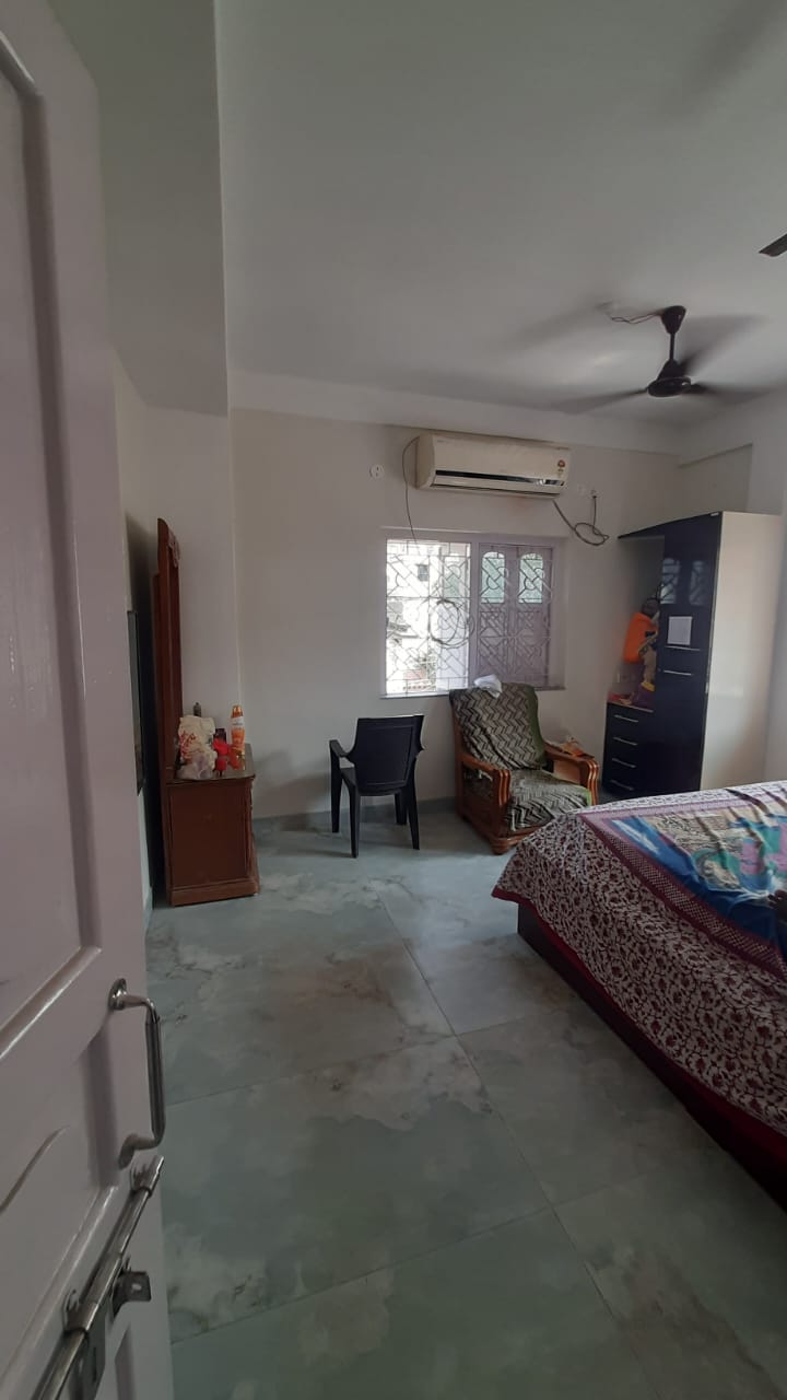 Purba Barisha,Ishan Ghosh Road,2.5stored House (OA452)