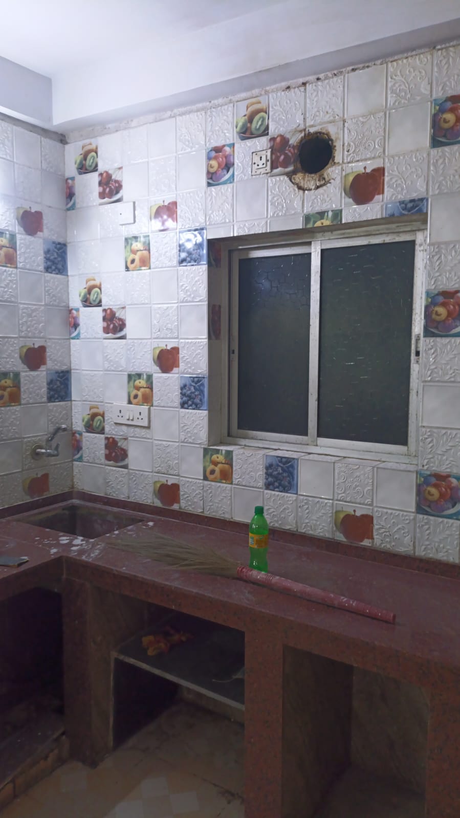 Thakurpukur 3A, James Long Sarani, 1085sqft,2BHK (OA466)